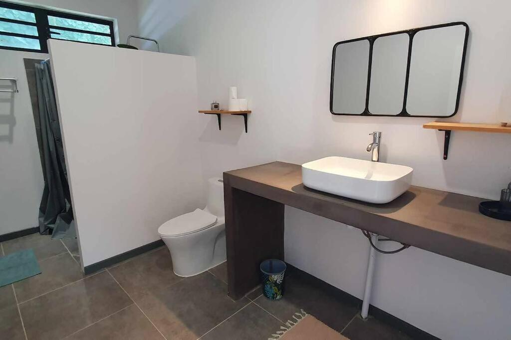 Le Fare Ape Tarua Villa Taputapuapea Bagian luar foto